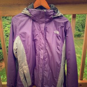 Woman’s North Face Jacket